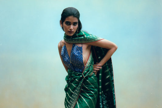 4 Things to Keep in Mind When You Decide to Add a Modern Touch to Your Ethnic Wear