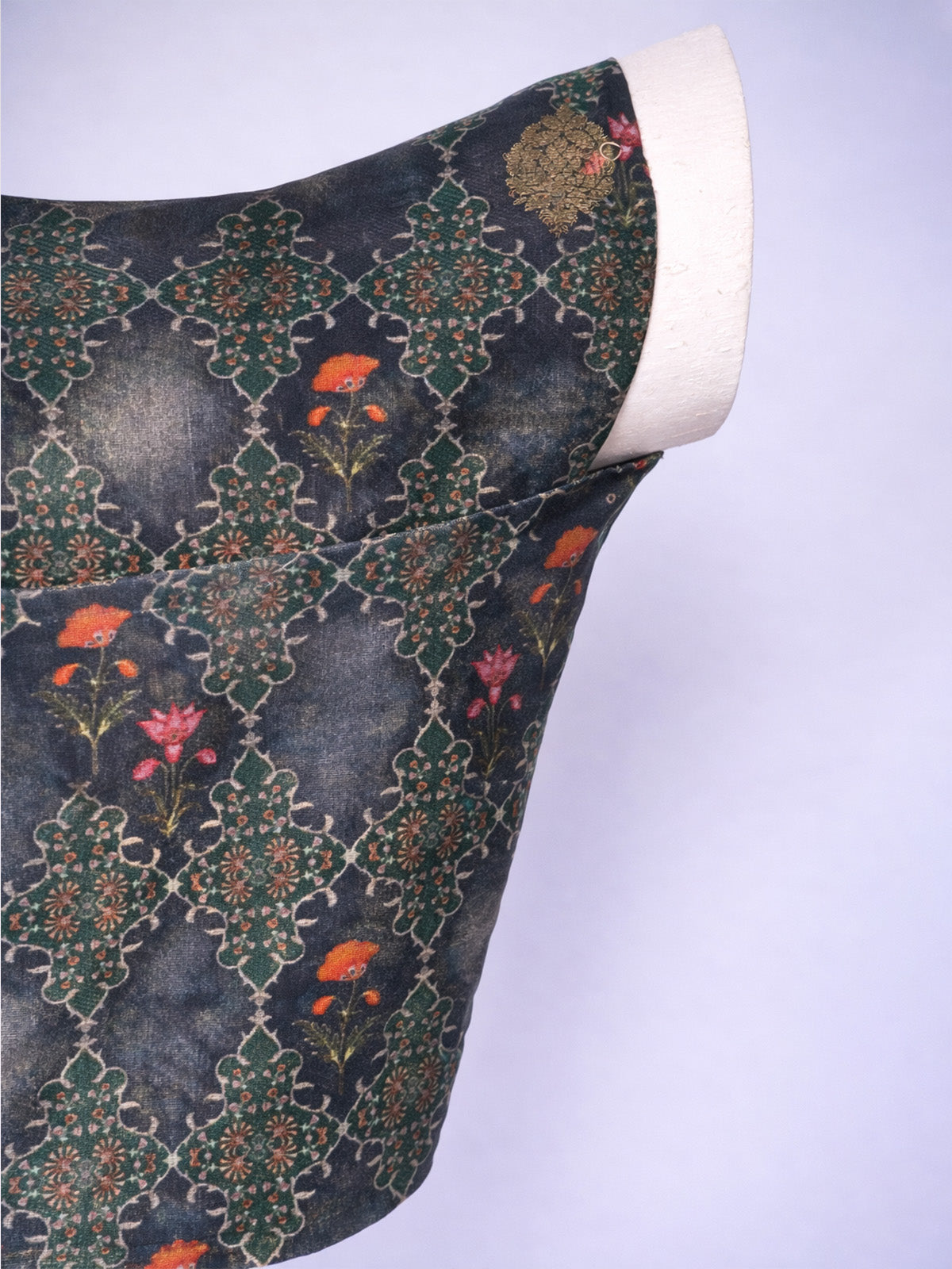 Handwoven Multi-colour Kadhwa Banarasi