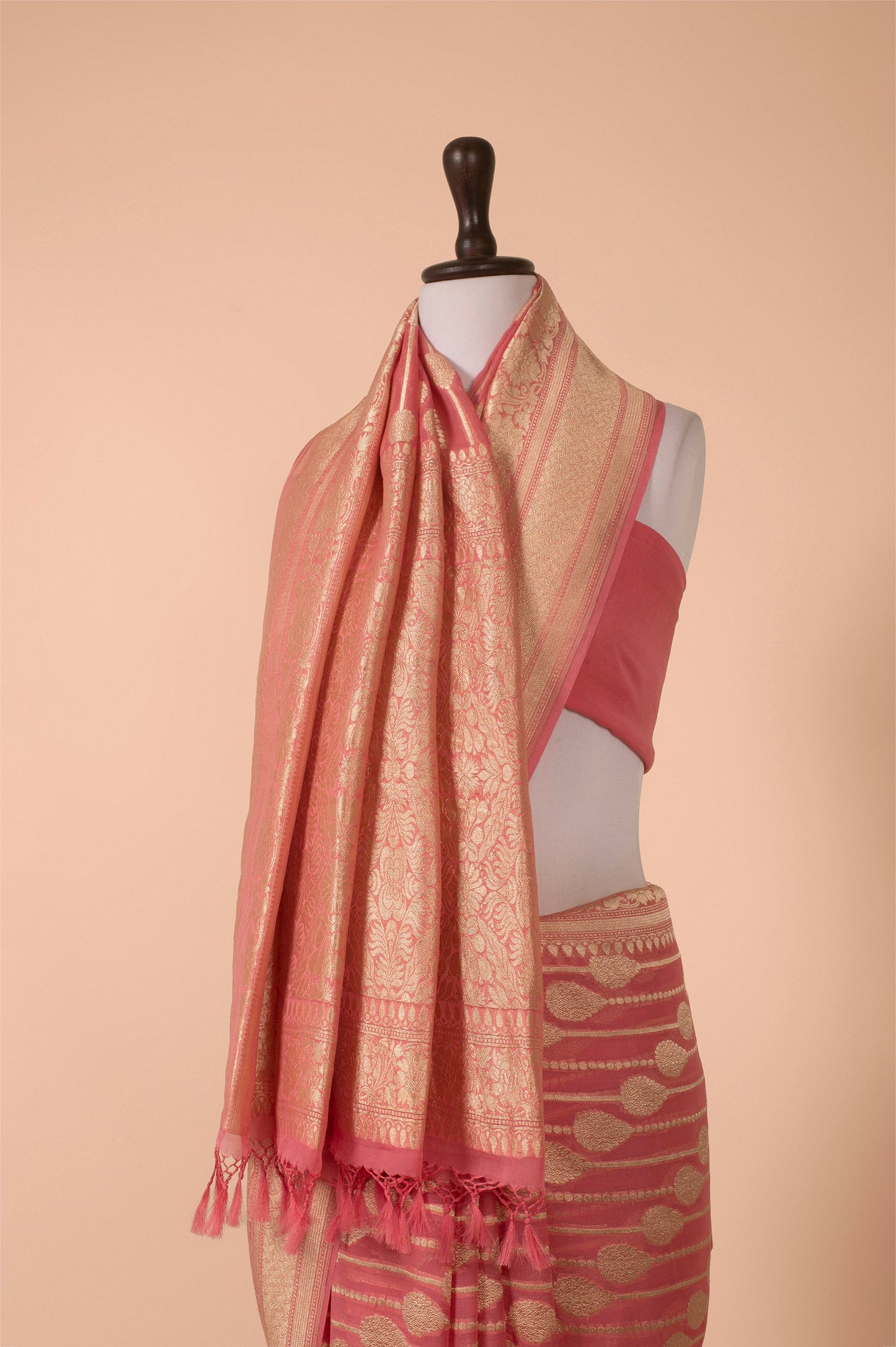 Handwoven Pink Georgette Saree