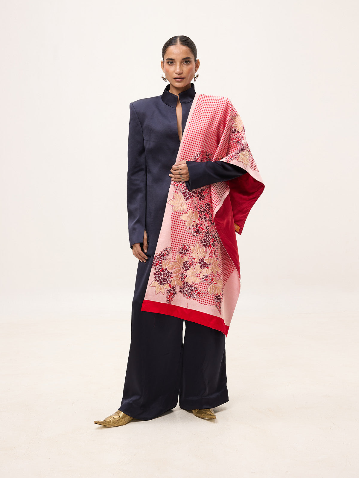 Handwoven Red Silk Banarasi Shawl