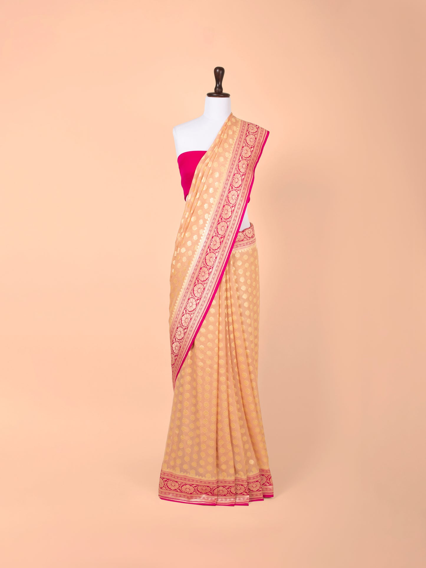 Handwoven Peach Georgette Saree