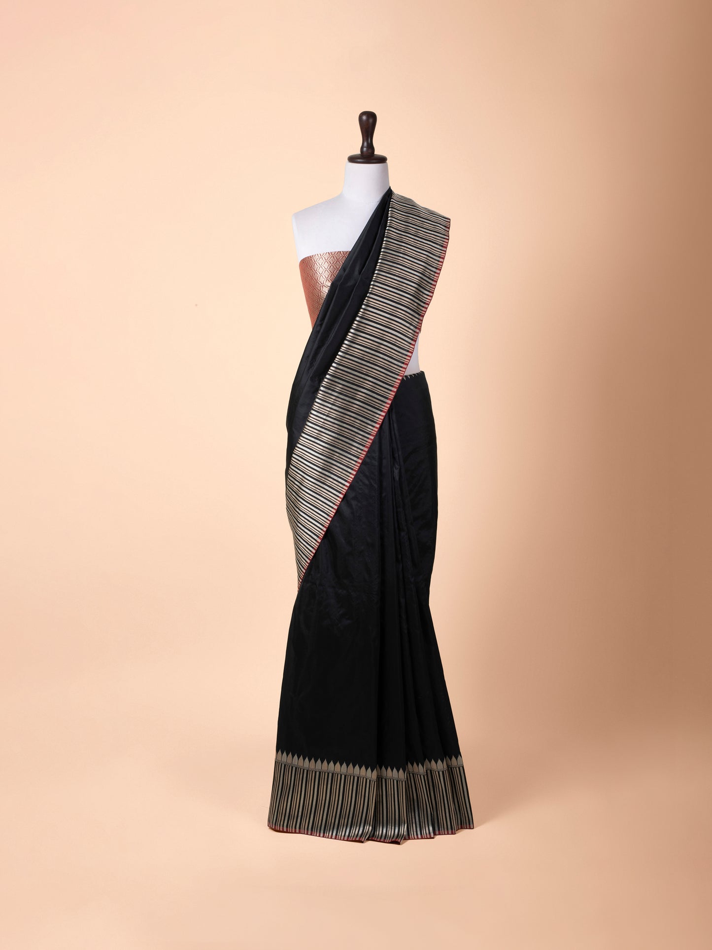 Handwoven Black Silk Saree
