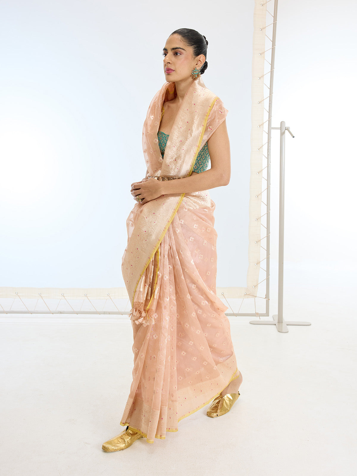 Handwoven Nude Pink Tissue Saree