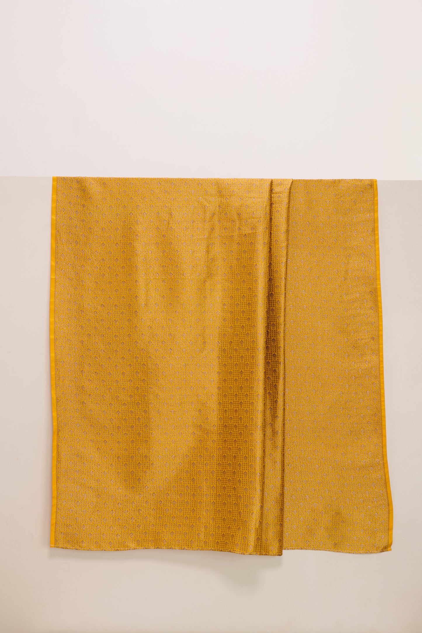 Handwoven Champange Gold Banarasi Georgette Fabric