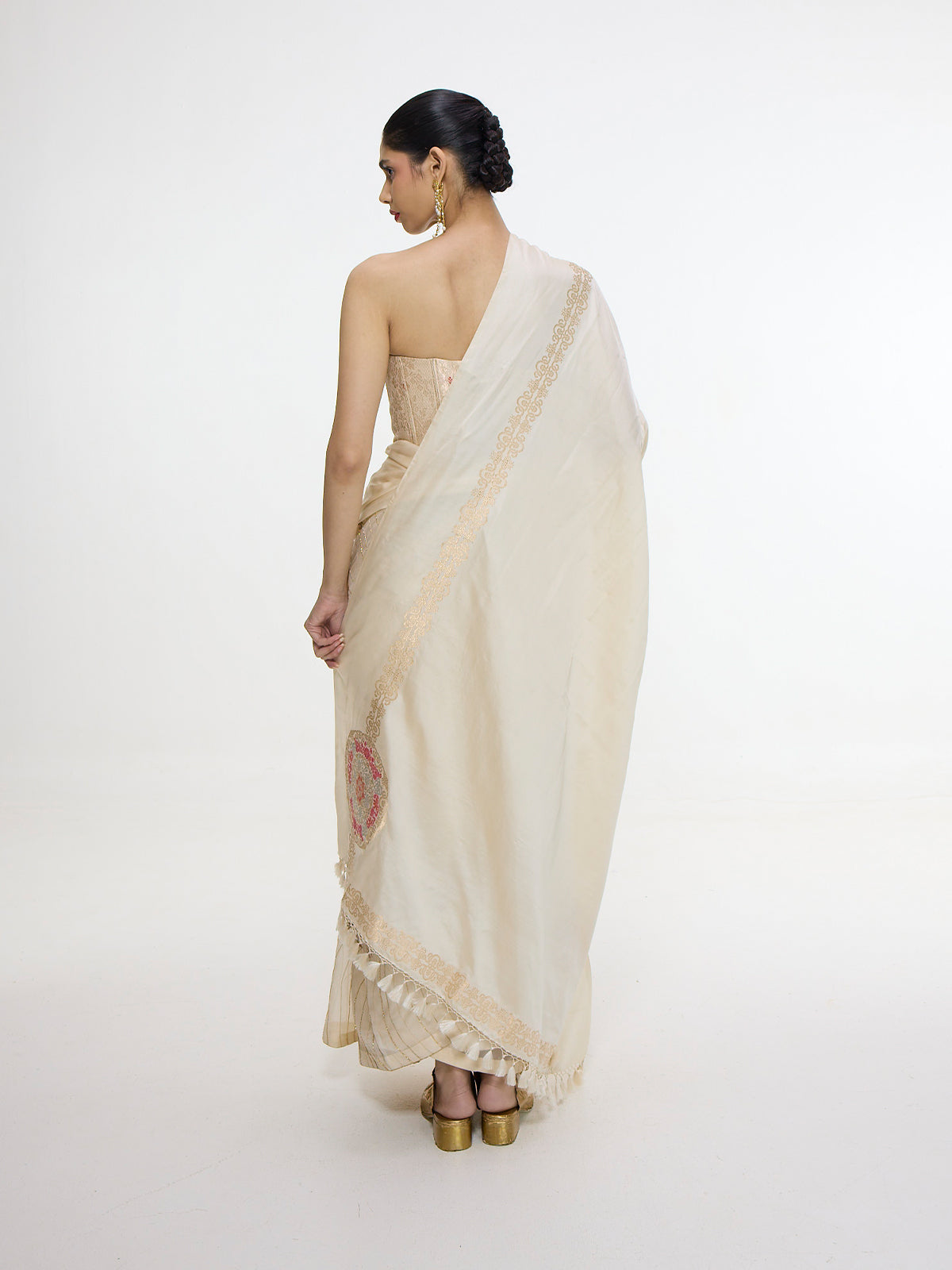 Handwoven Buff Beige Mashroo Silk Saree