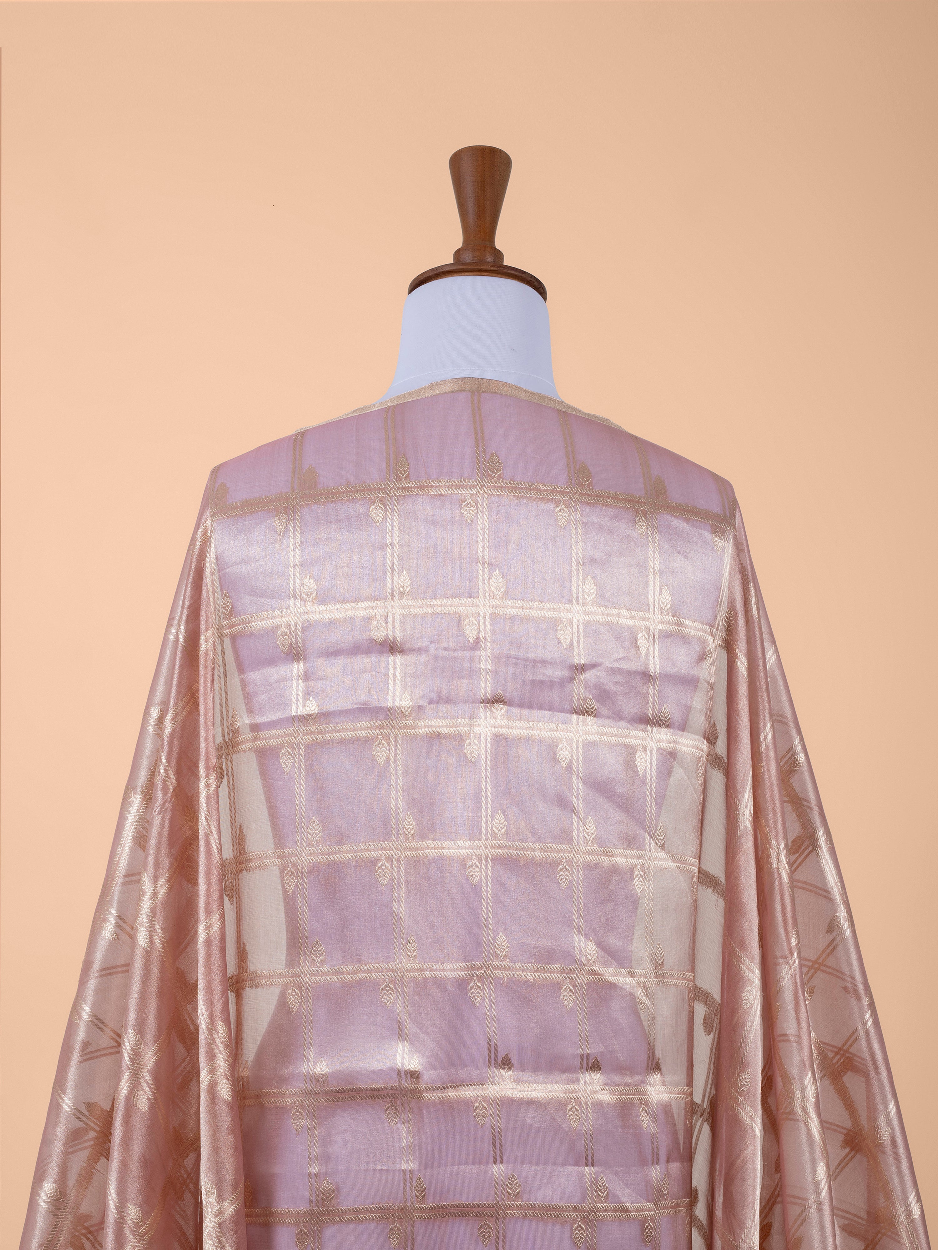 Handloom Tissue Linen Pink Dupatta BLD12