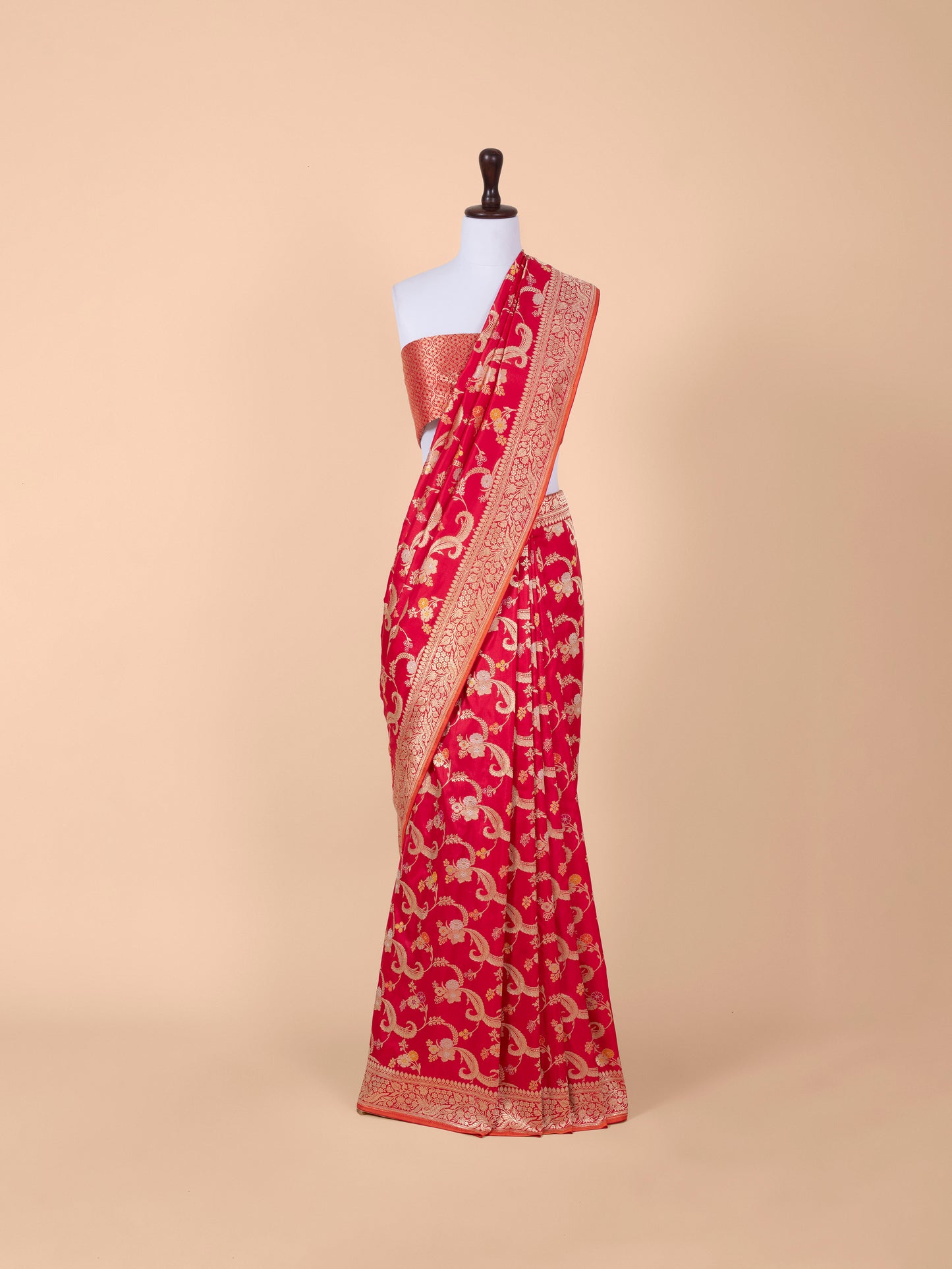 Handwoven Red Silk Saree