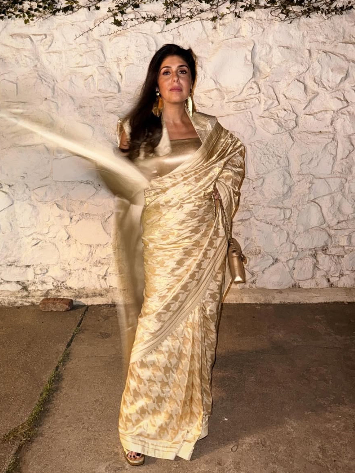Ivory Gerum Saree