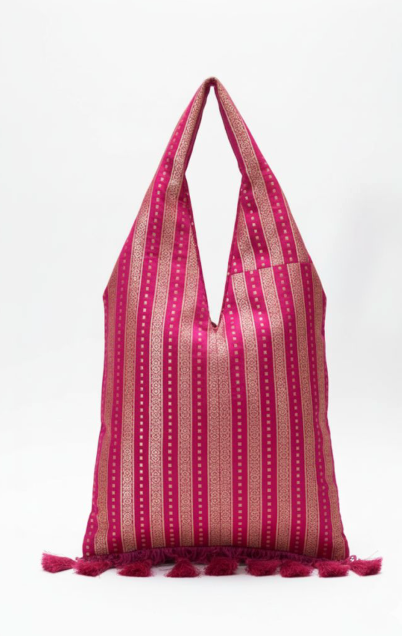 Complimentary Signature Textile Bag worth $110