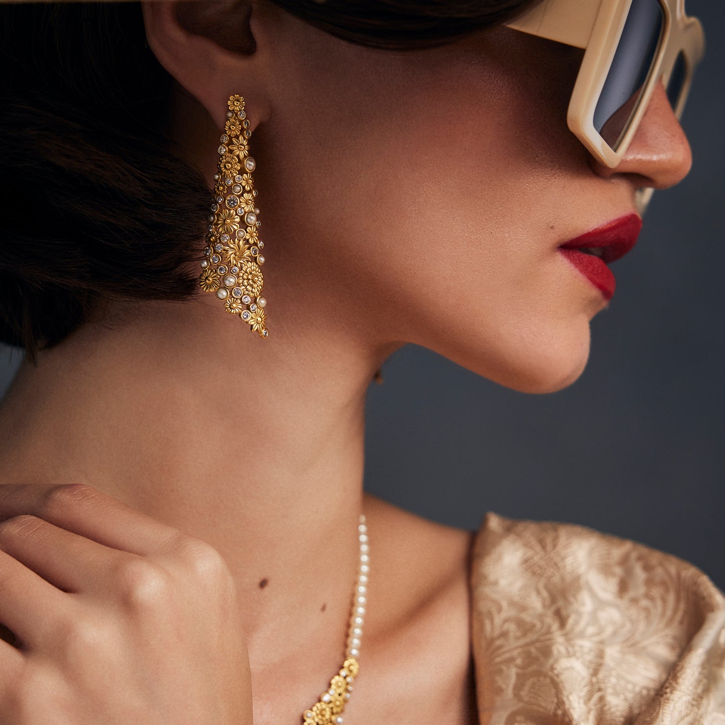 Opaline Perla Earrings