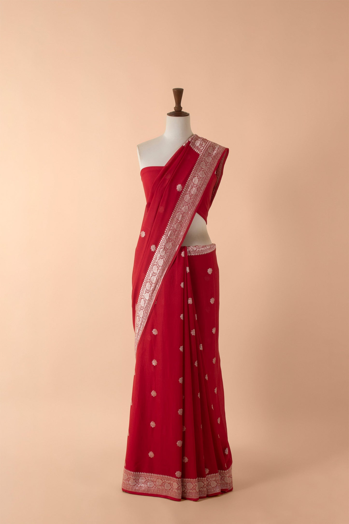 Handwoven Red Georgette Sari