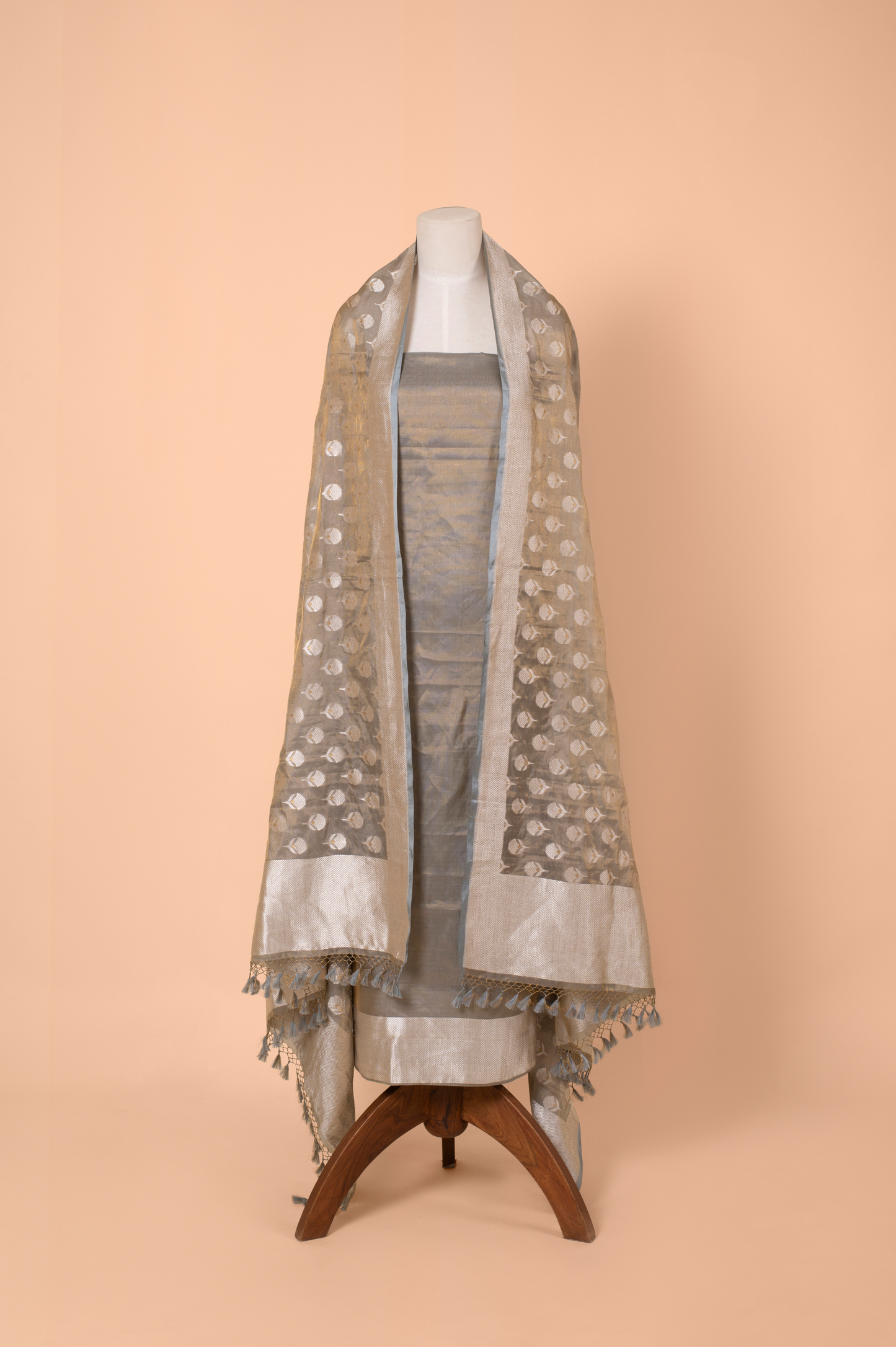Handwoven Grey Tissue Suit Piece