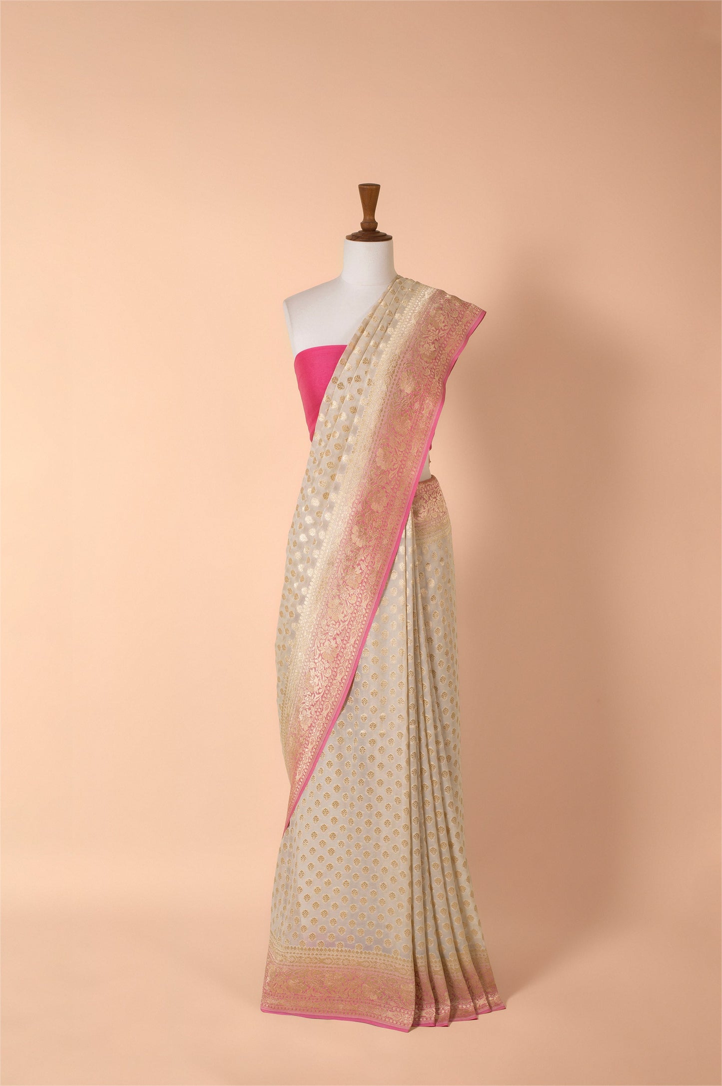 Handwoven Pink Georgette Sari