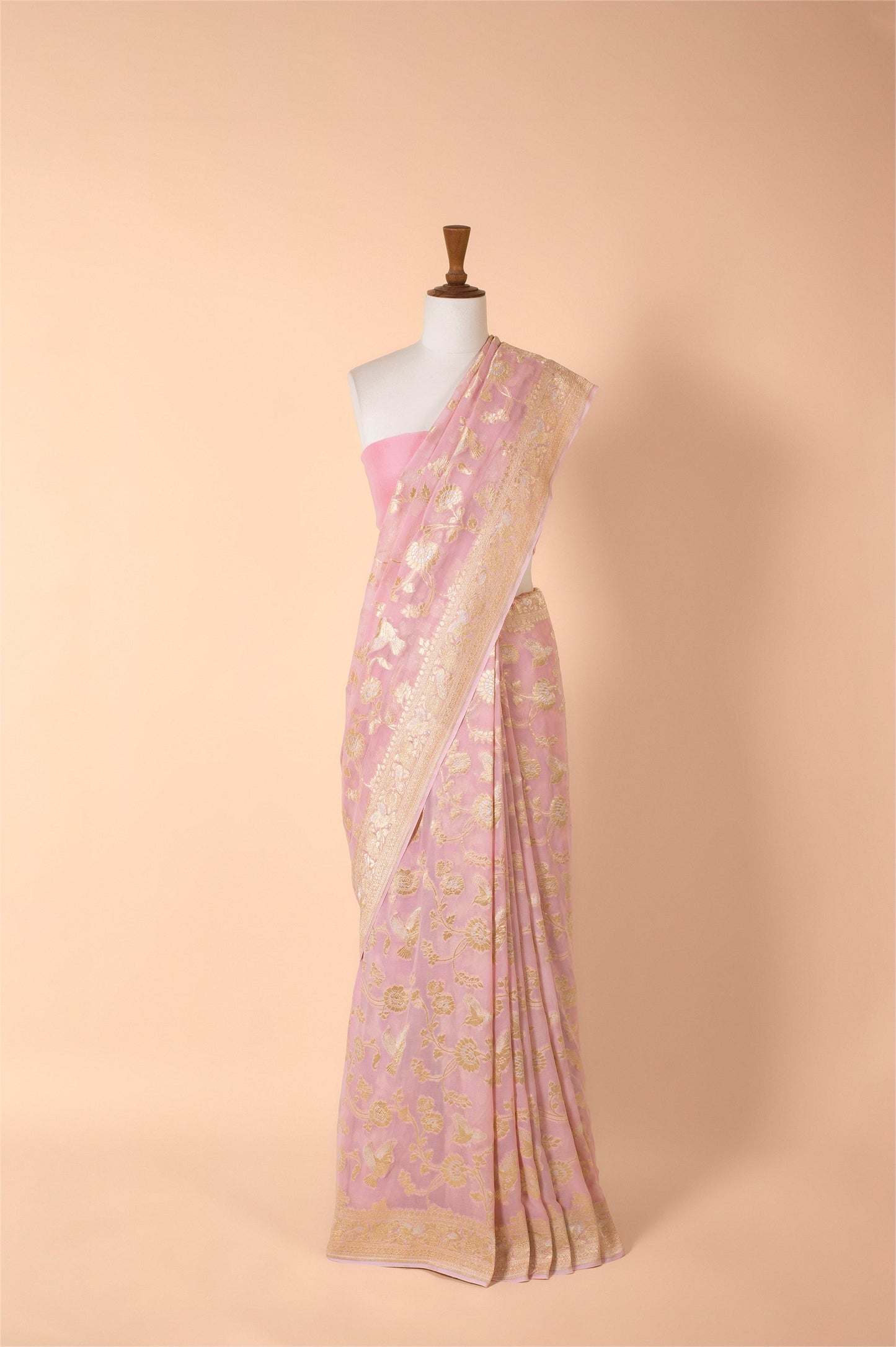 Handwoven Pink Georgette Sari