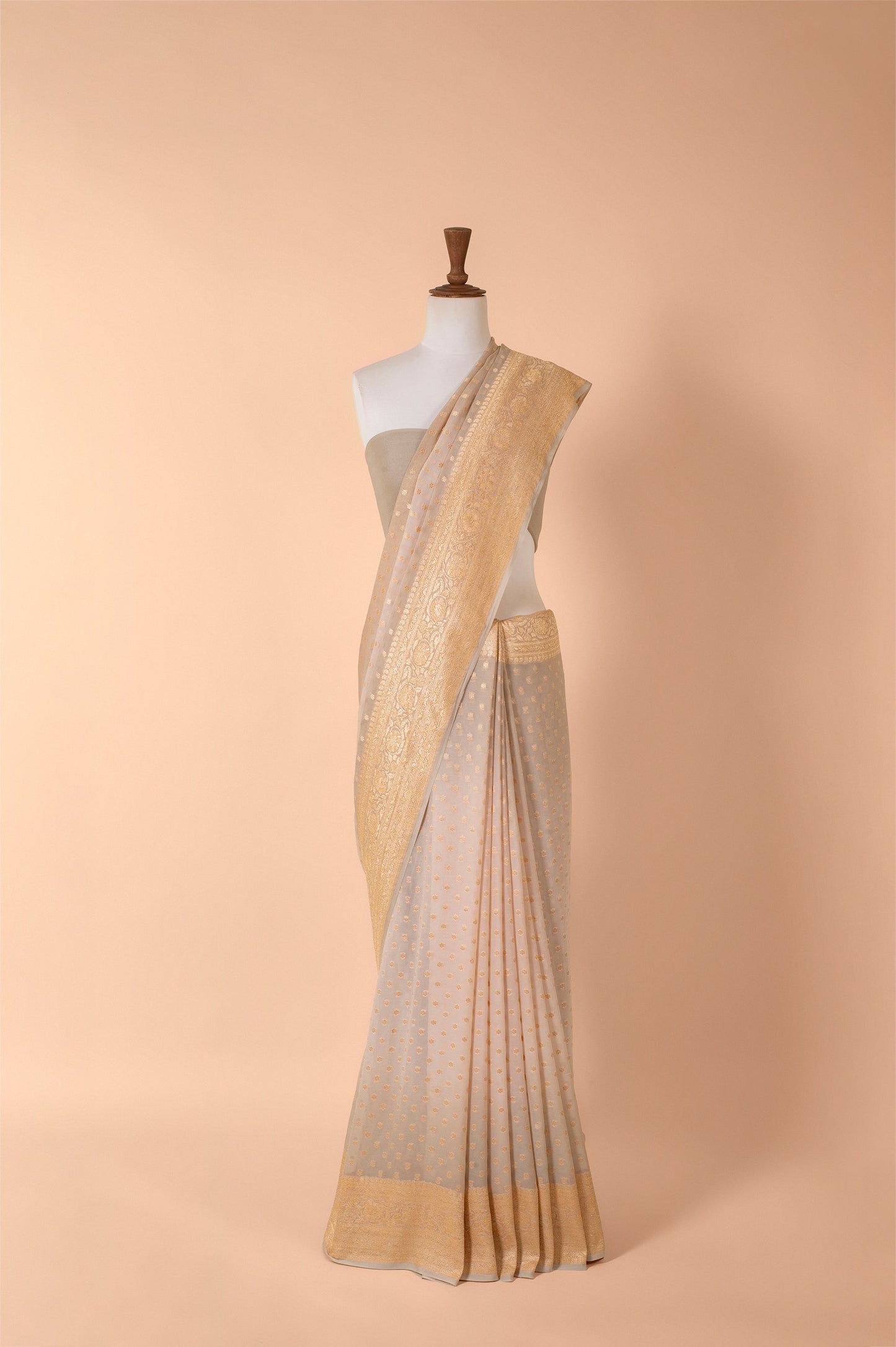 Handwoven Grey Georgette Sari