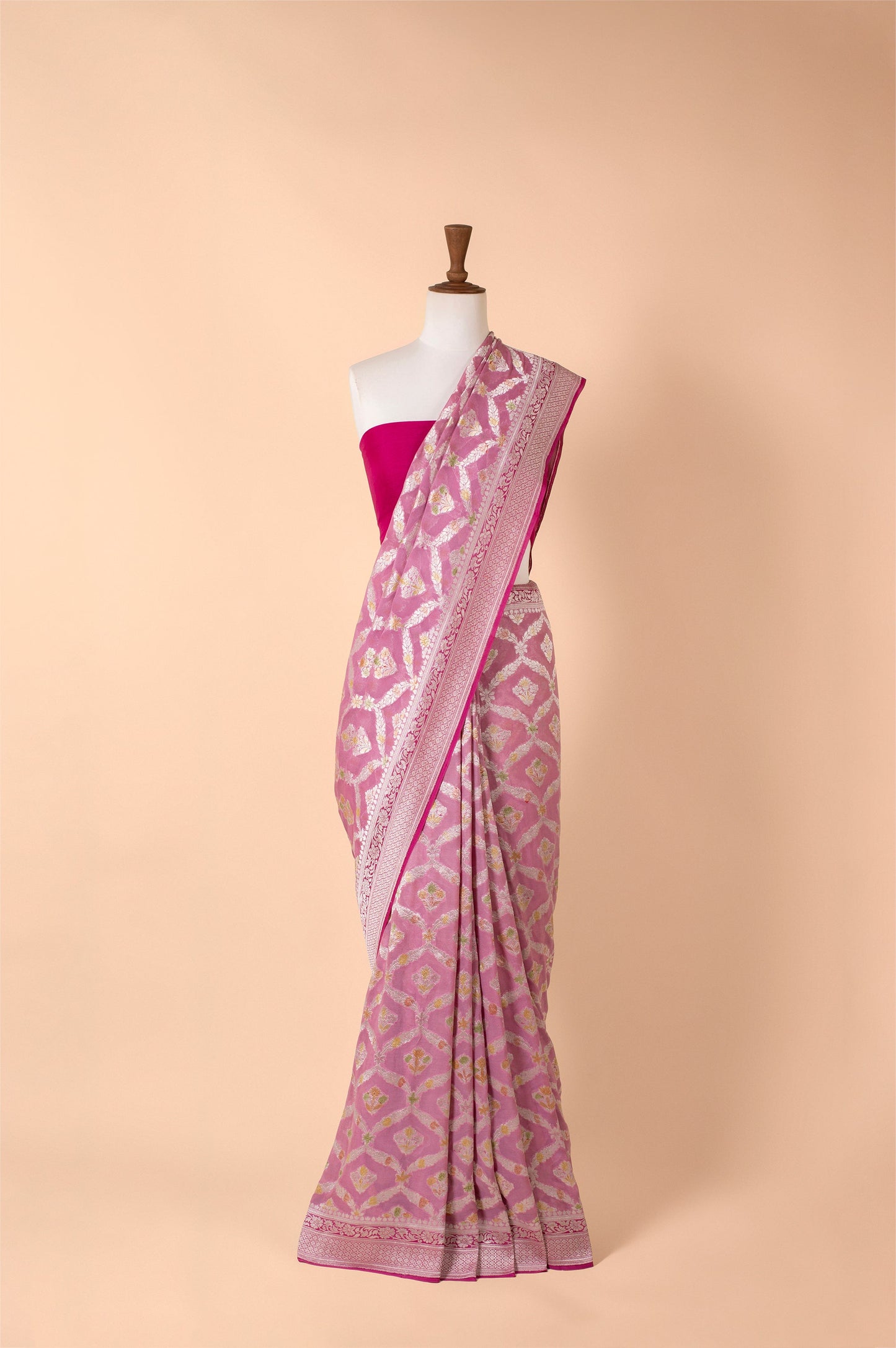 Handwoven Pink Georgette Sari