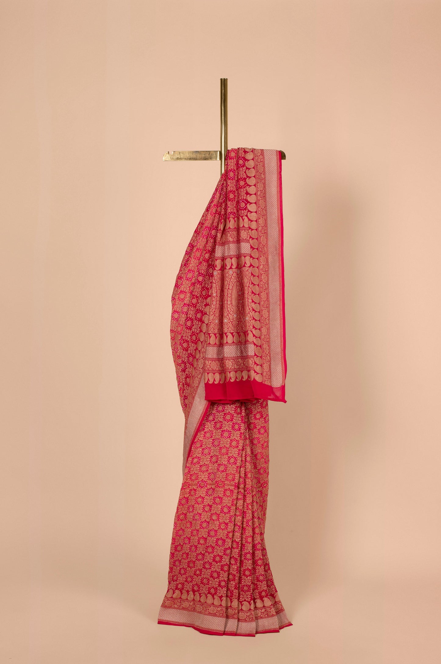 Handwoven Pink Bandhani Sari