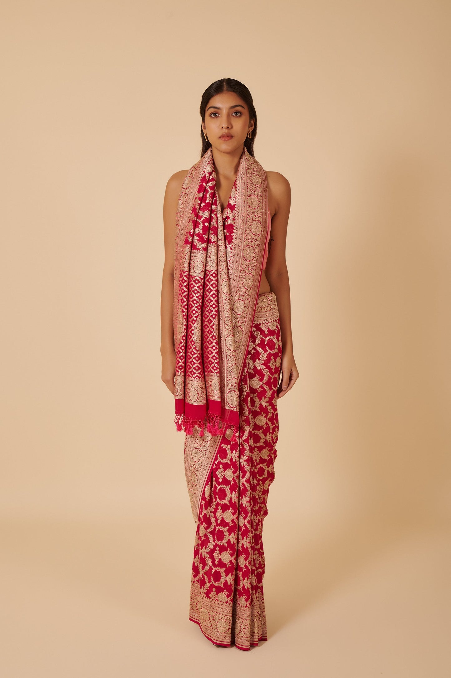Handwoven Pink Georgette Sari