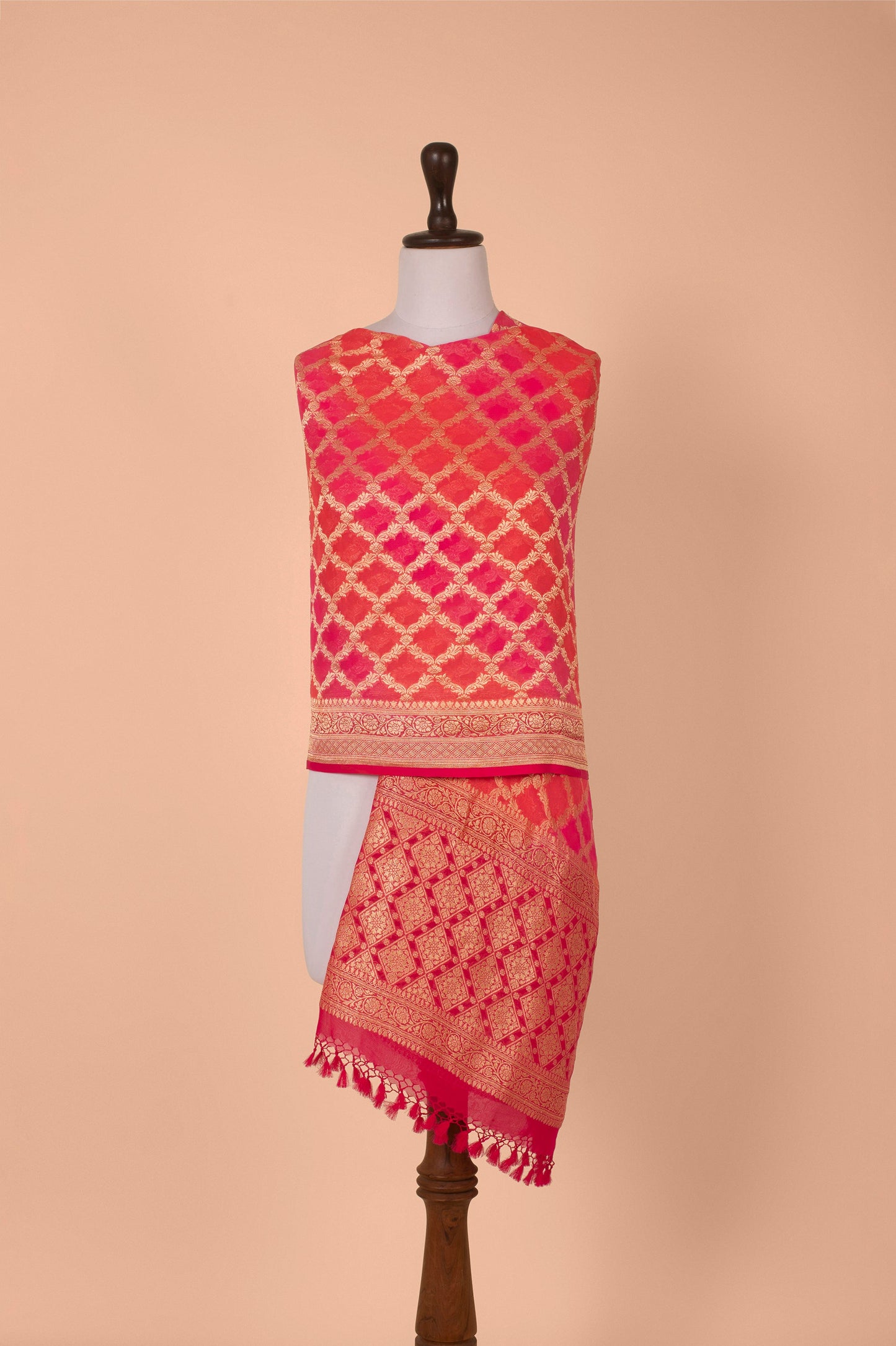 Handwoven Pink Georgette Dupatta