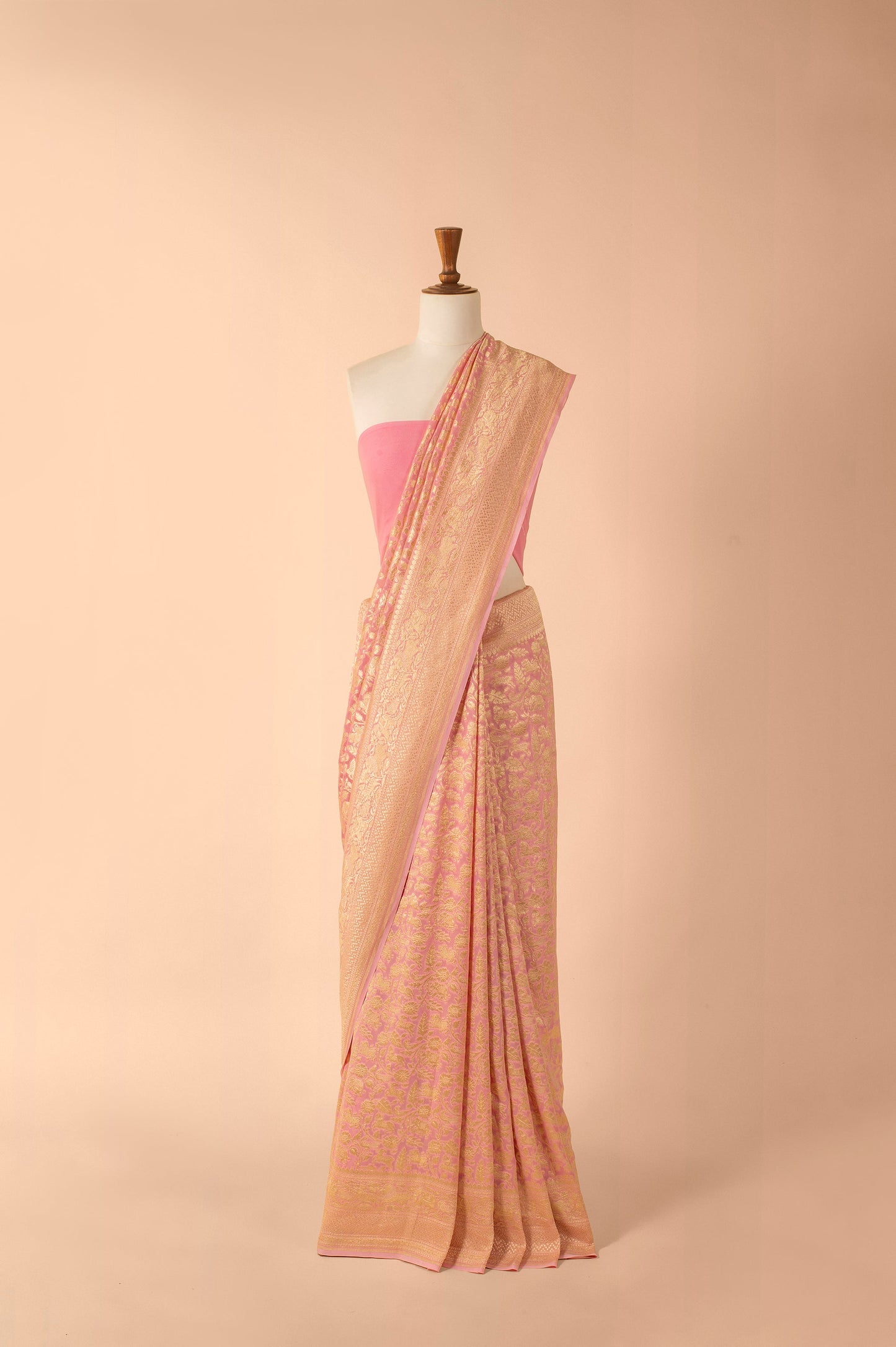 Handwoven Pink Georgette Sari
