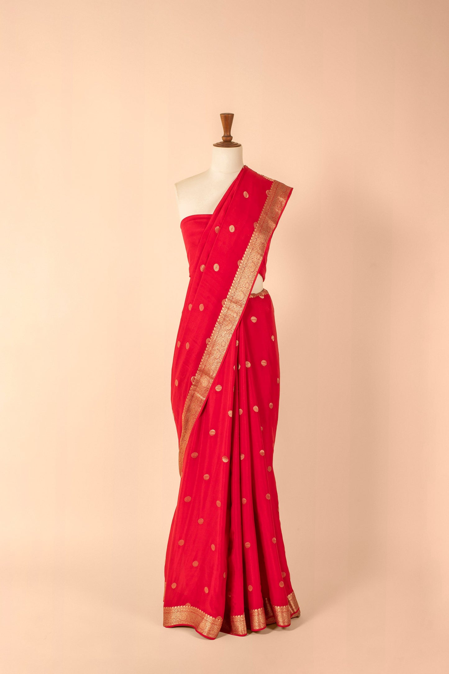 Handwoven Pink Georgette Sari