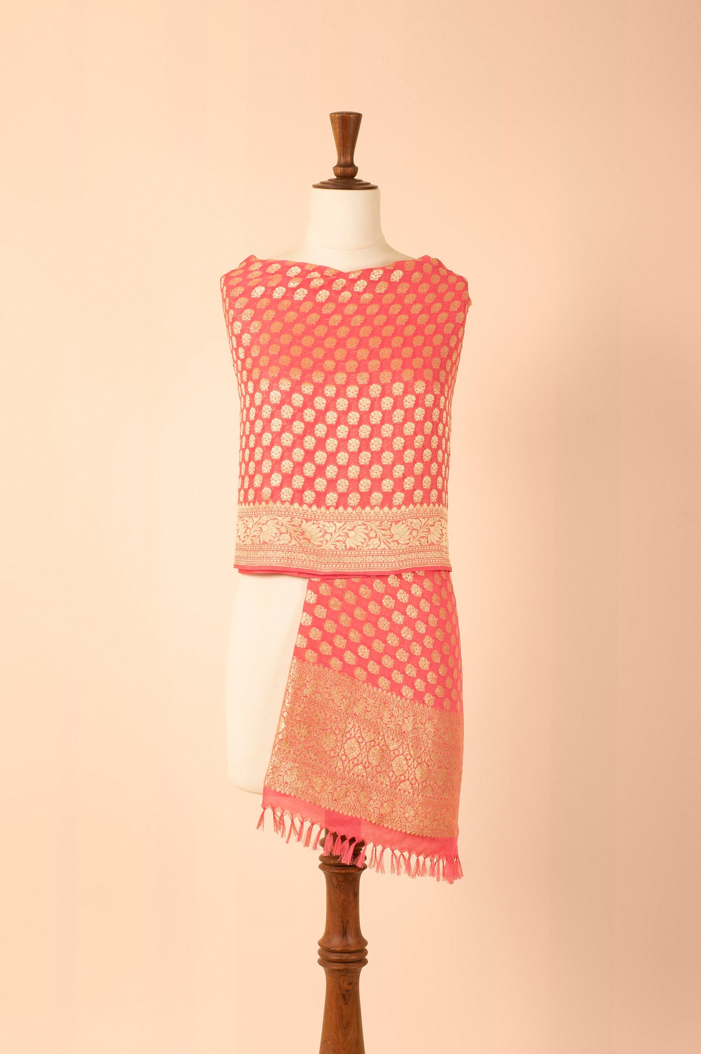 Handwoven Pink Georgette Dupatta