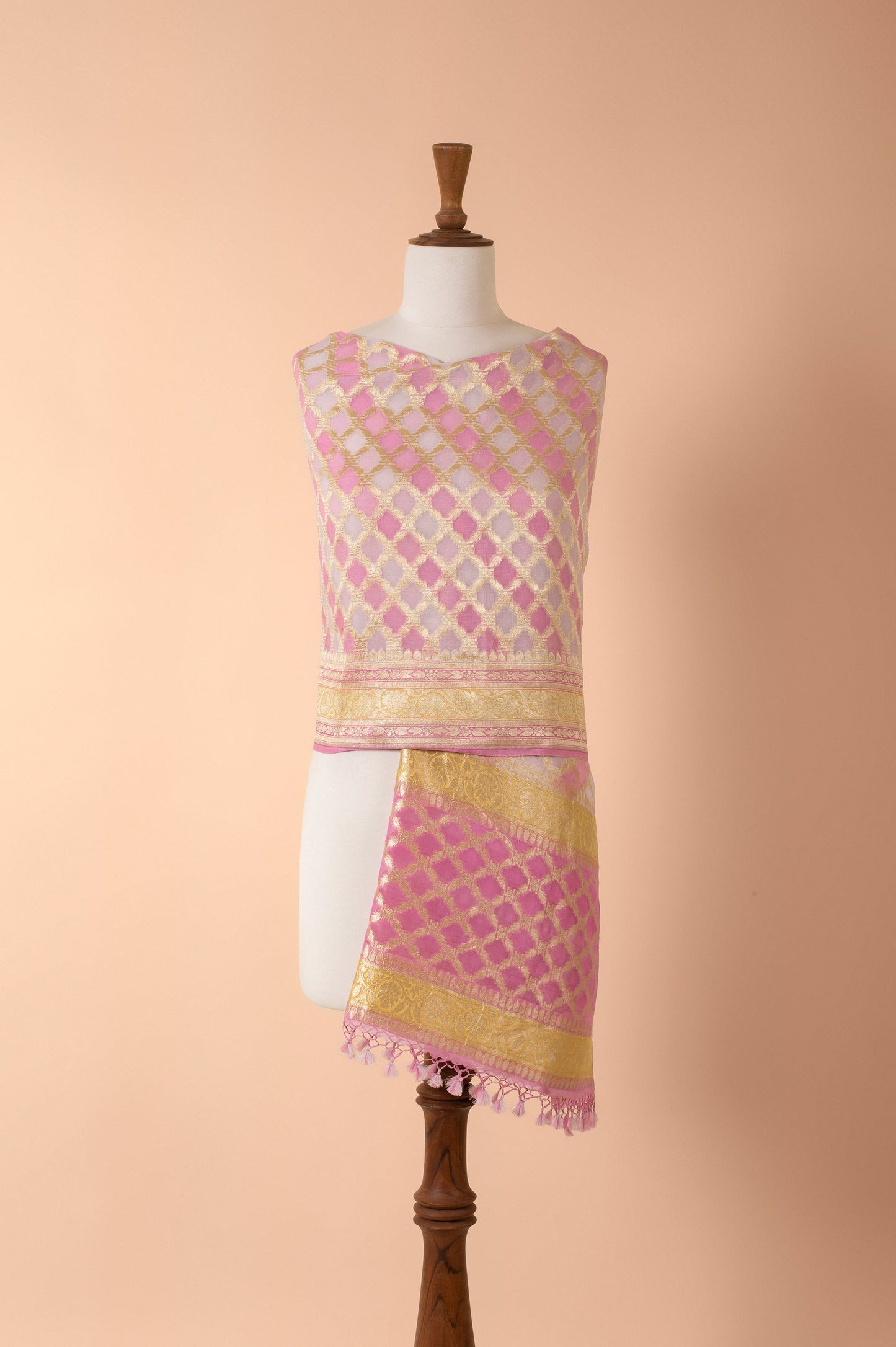 Handwoven Mauve Georgette Dupatta