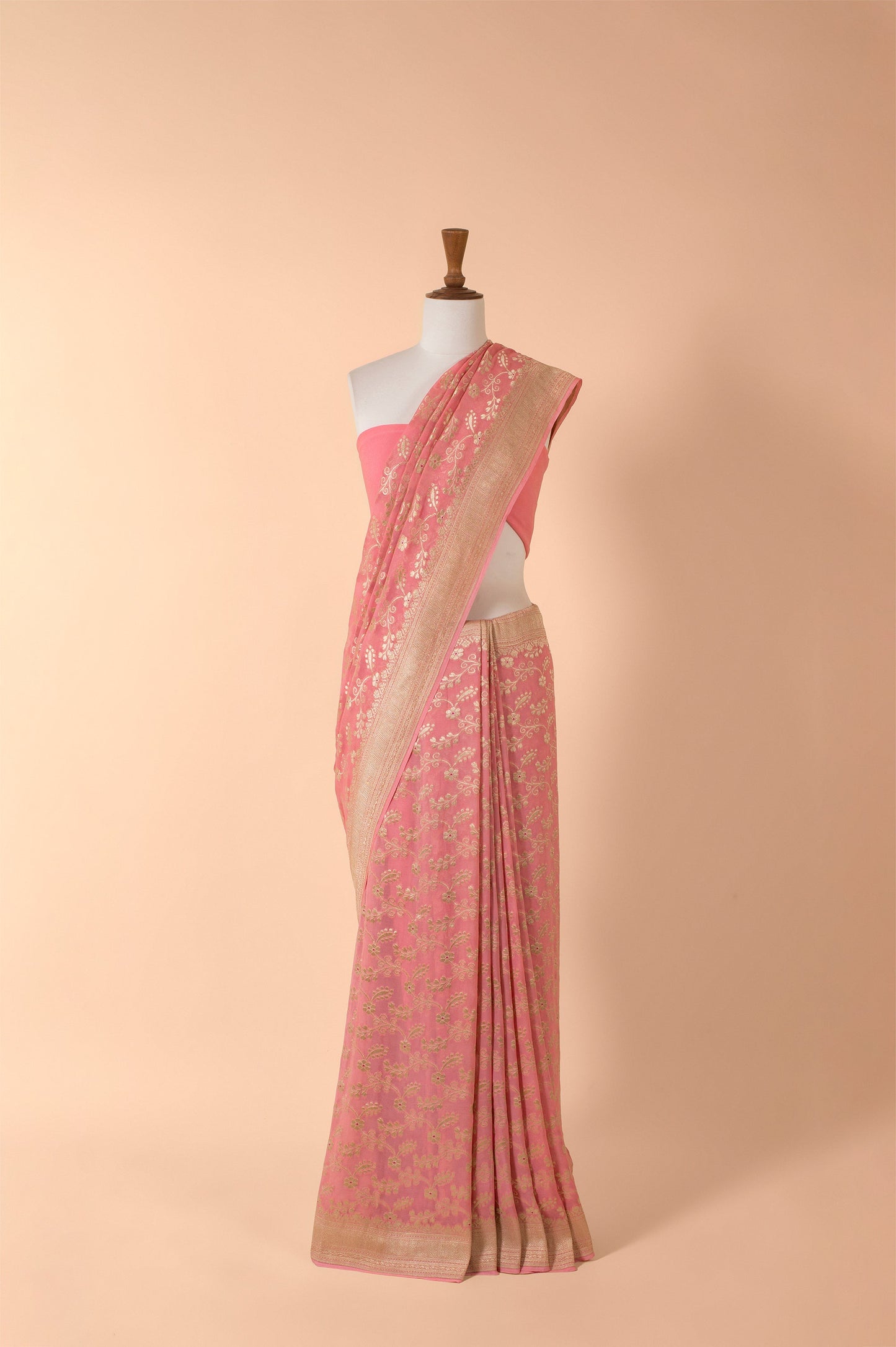Handwoven Pink Georgette Sari