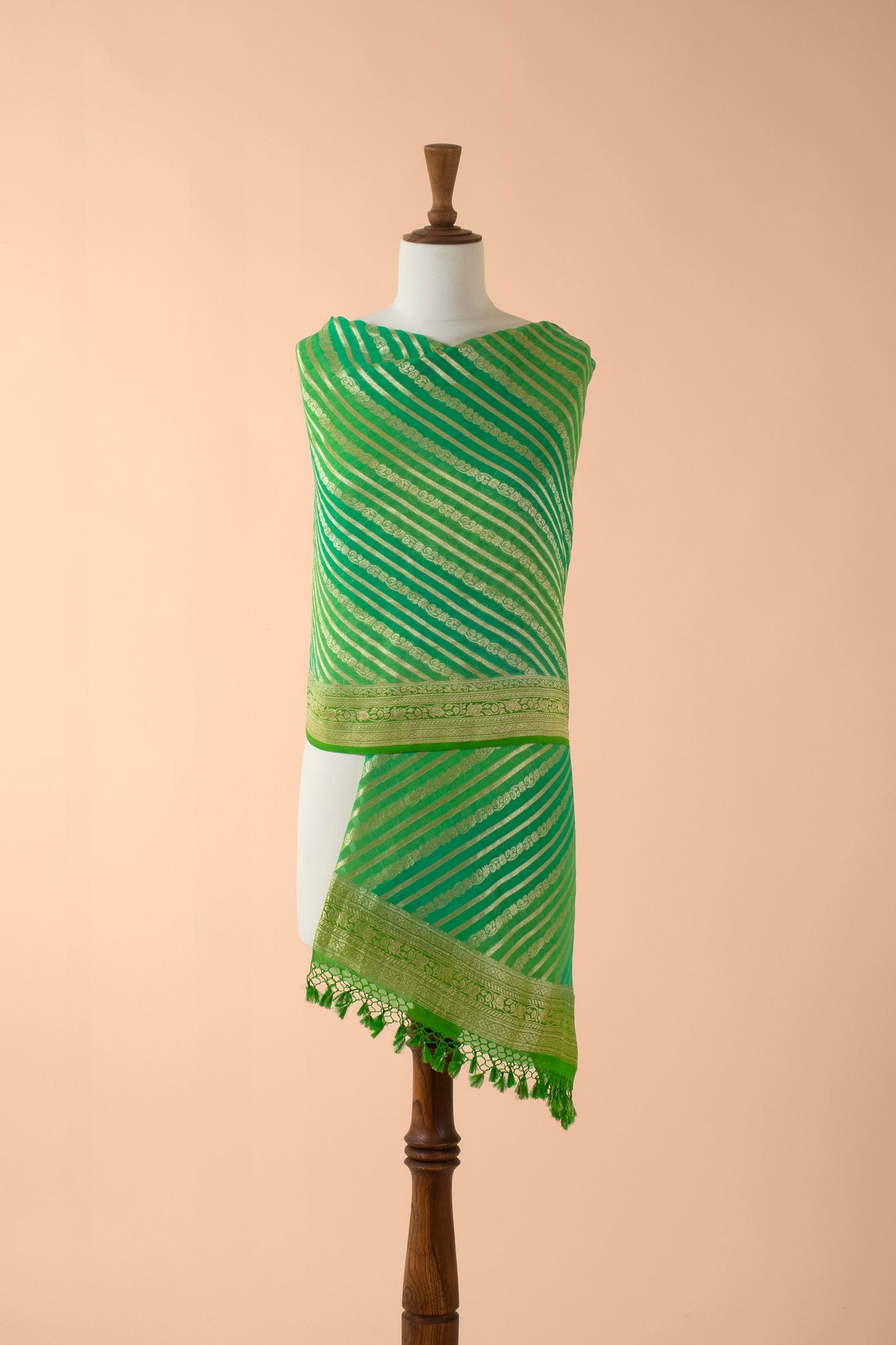 Handwoven Green Georgette Dupatta