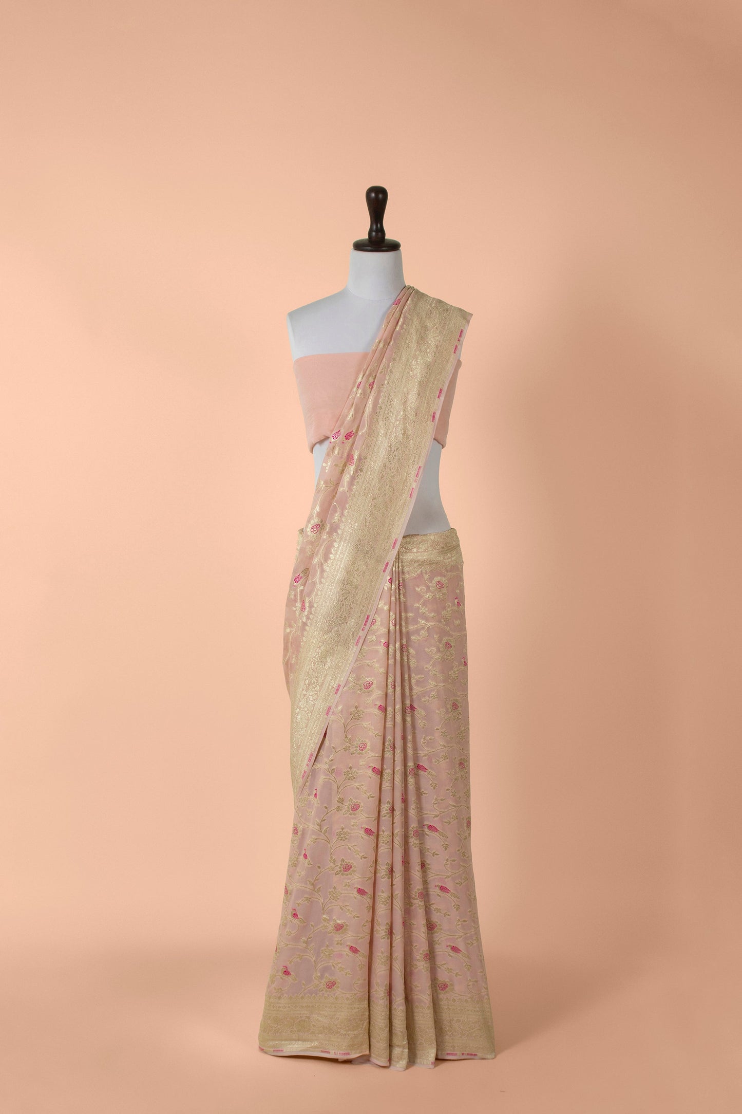 Handwoven Pink Georgette Saree