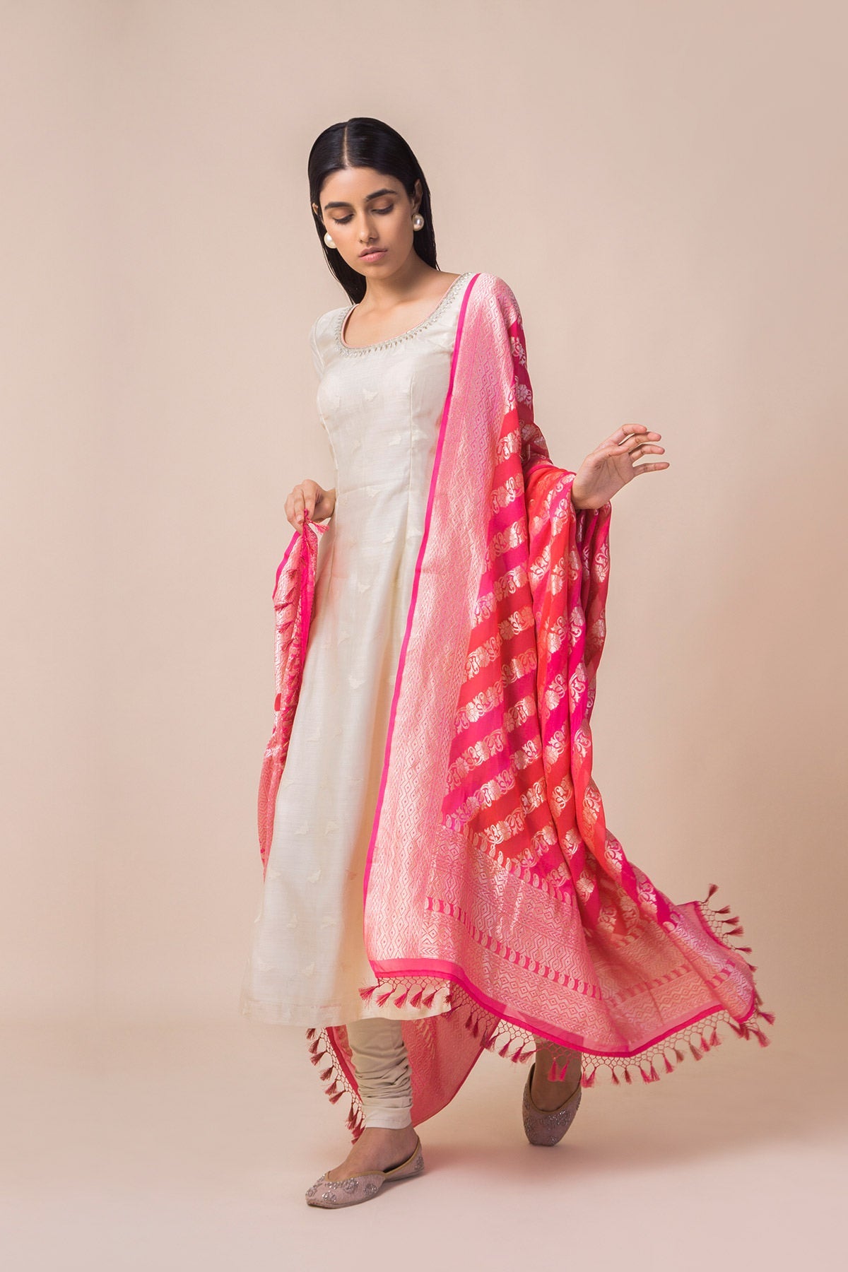 Handwoven Pink and Orange Georgette Dupatta With Striped Floral Motifs