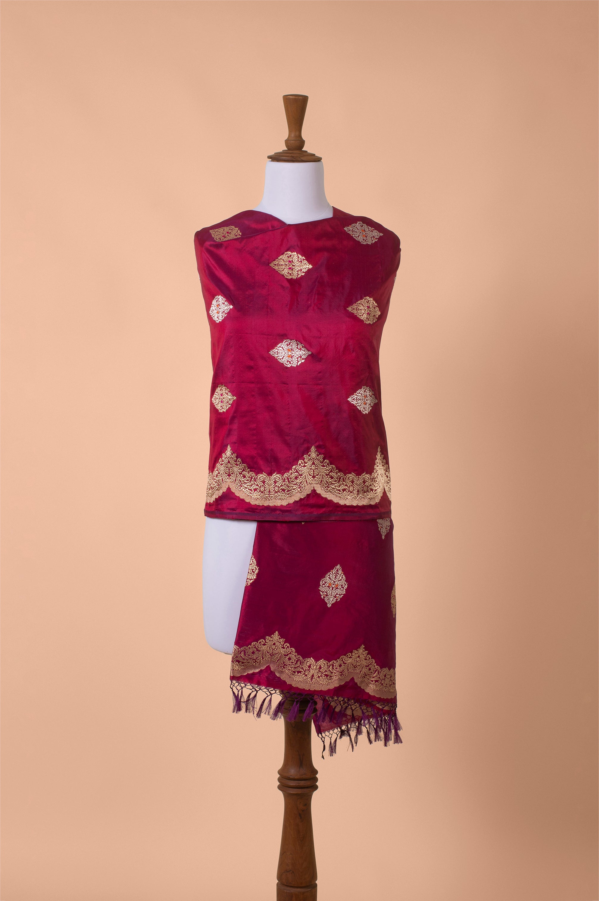 Handwoven Garnet Silk Dupatta