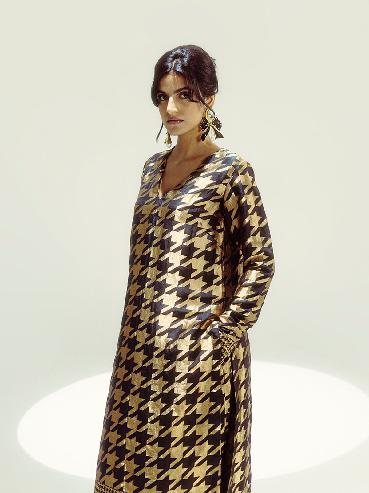 Himani Shah in Brown Gerum Kurta Set