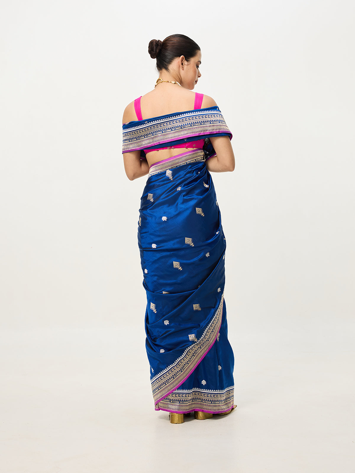 Handwoven Navy Blue Cutwork Banarasi Saree