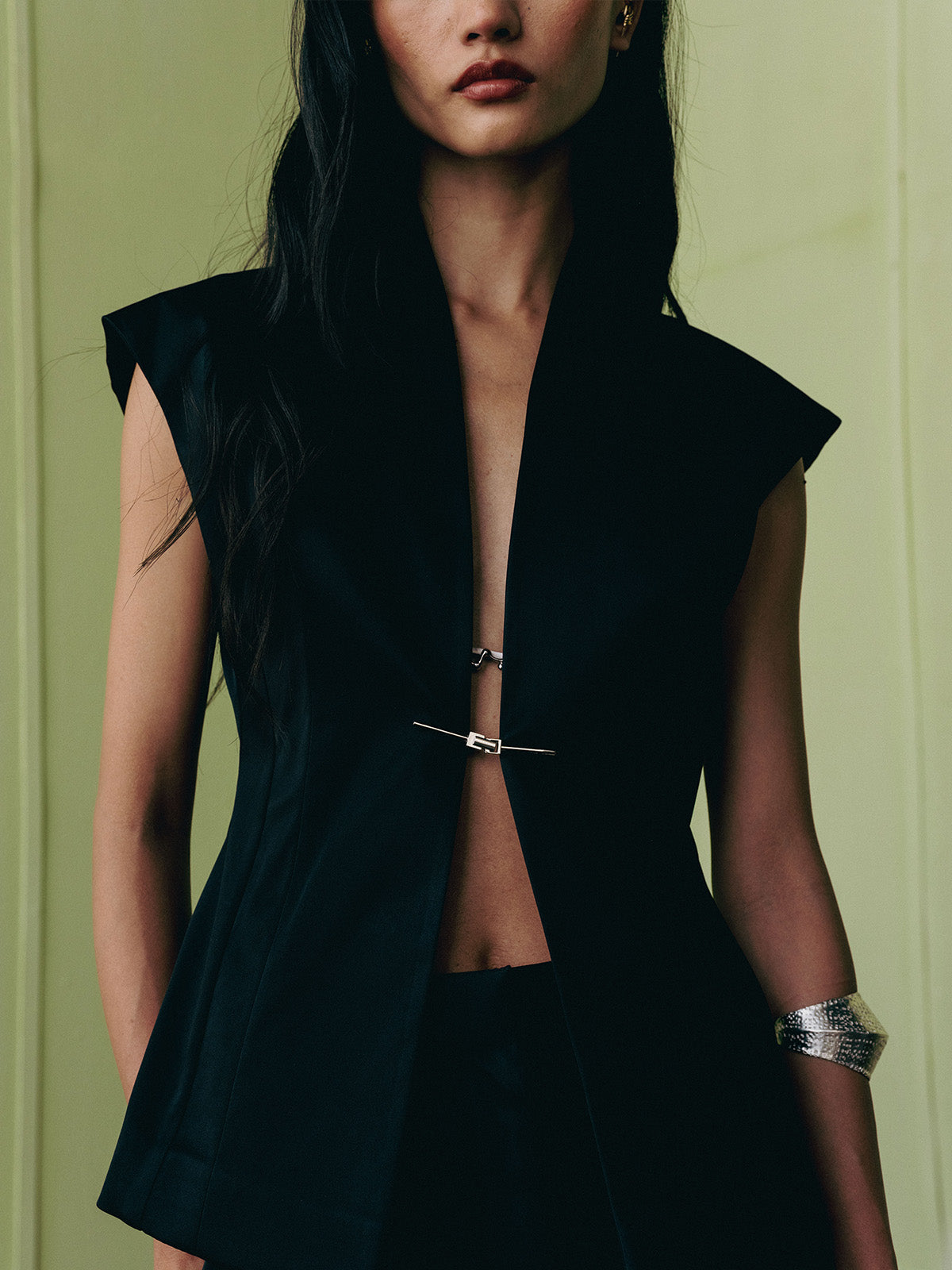 PROCESS BLACK REVERSIBLE VEST