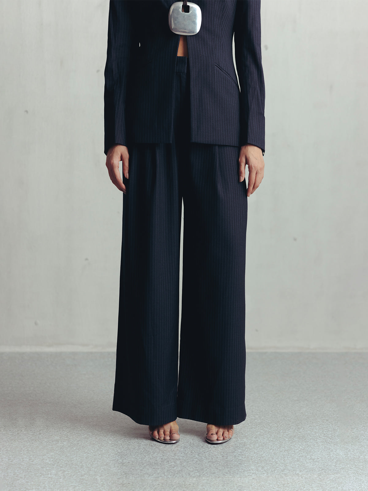 GRAY CONTOURS PINSTRIPE TROUSERS