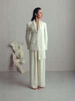 ANTIQUE WHITE SCARF BLAZER