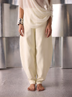 ANTIQUE WHITE CREPE BARREL PANTS