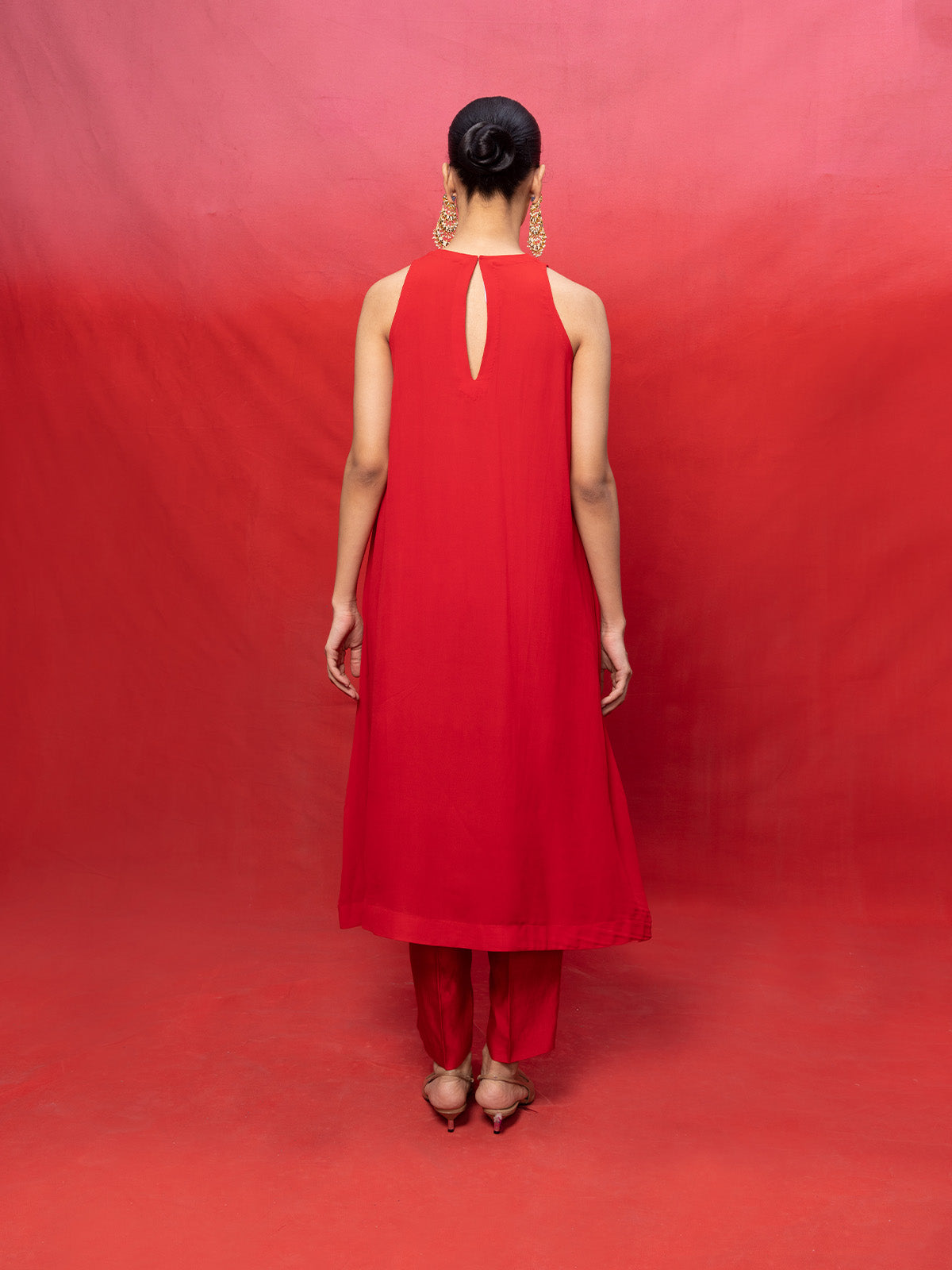 Handwoven Red Georgette Embroidered Suit