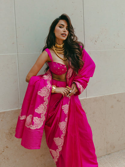 Diipa Khosla In Handwoven Pink Silk Saree