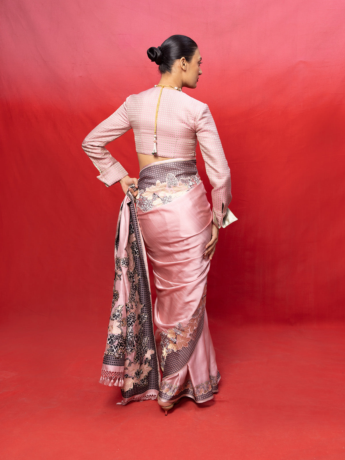 Handwoven Pink Silk Banarasi Saree