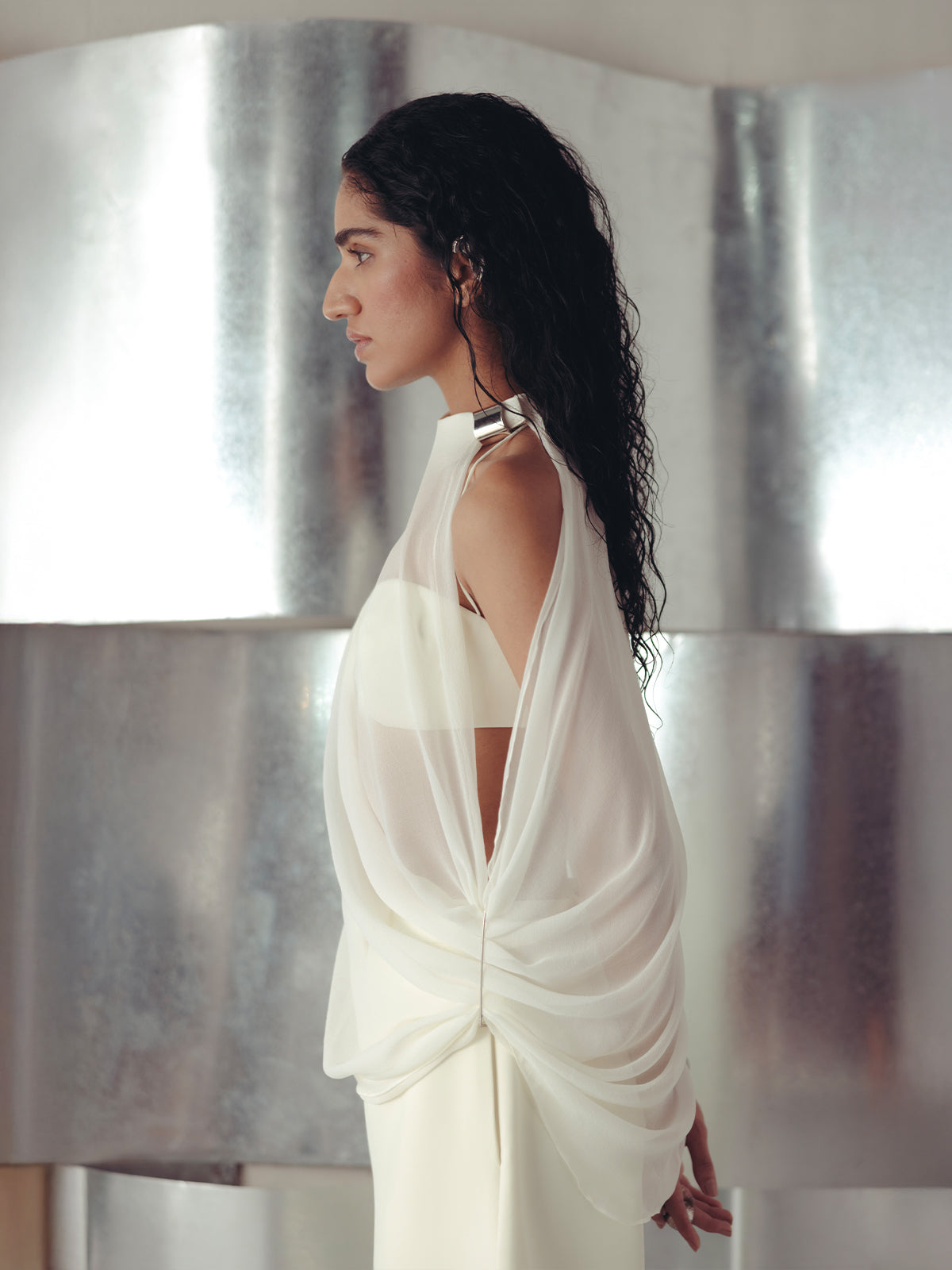 ANTIQUE WHITE ASYMMETRIC GEORGETTE TOP