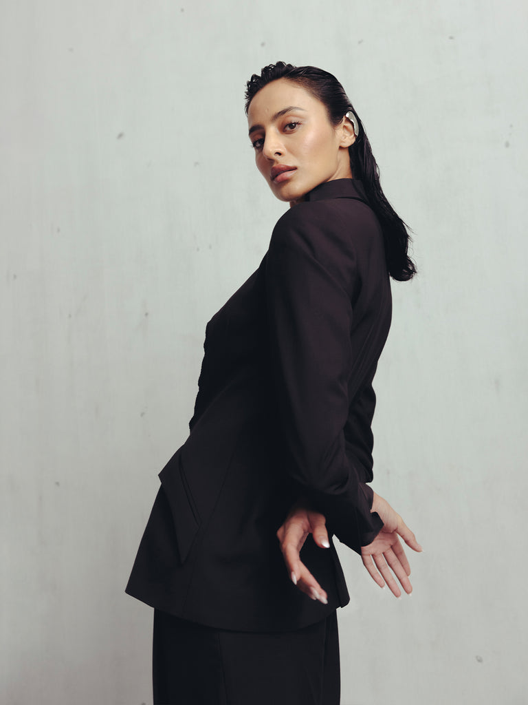 SEAL BROWN CUT OUT LAPEL BLAZER