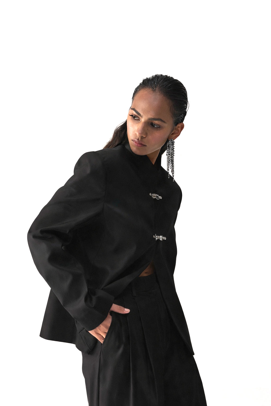 NOIR MANDRAIN JACKET