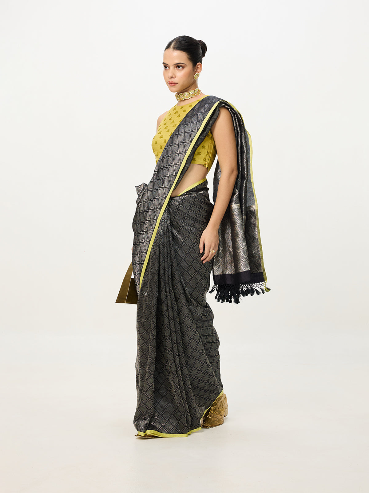 Handwoven Black Banarasi Emboss Saree