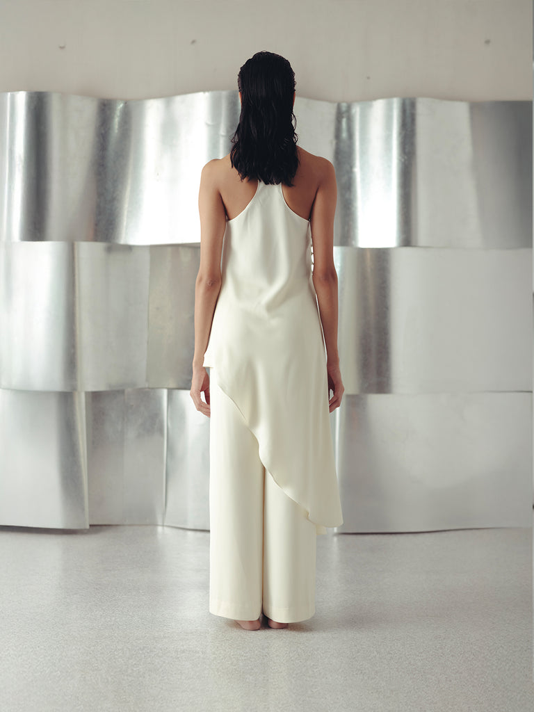 ANITQUE WHITE CREPE TROUSERS