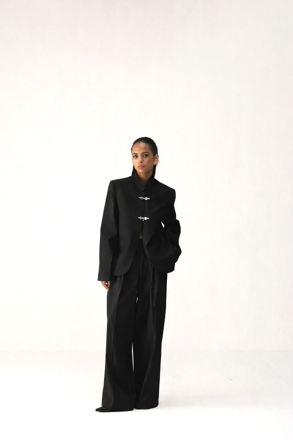 NOIR MANDRAIN JACKET