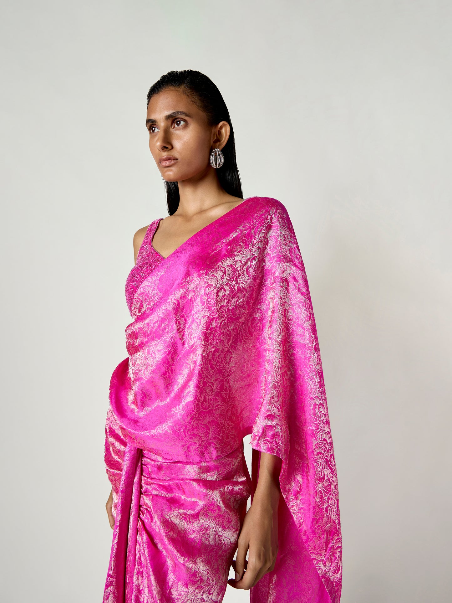 Rida Handwoven Pre-draped Saree