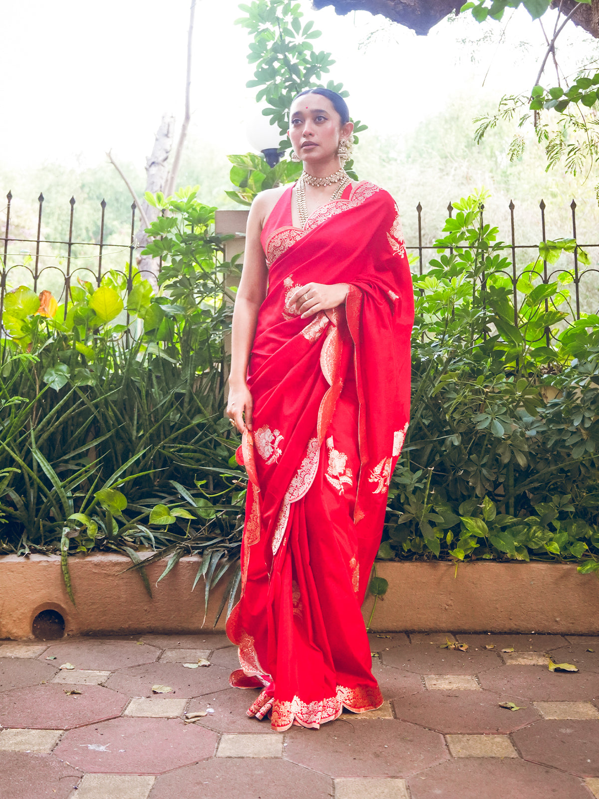 Sayani Gupta in Handwoven Red Silk Saree