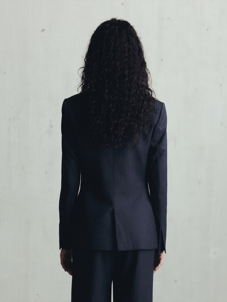 GRAY CONTOURS PINSTRIPE HOURGLASS BLAZER